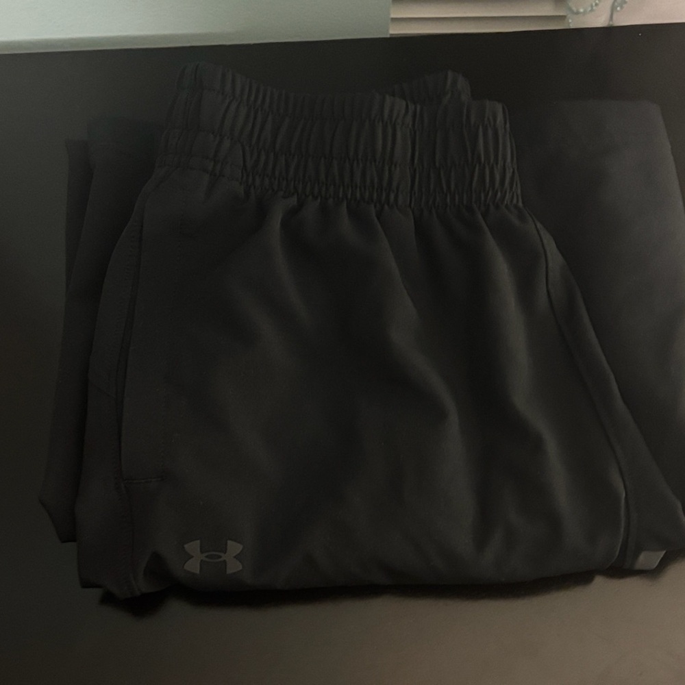 Under Armour windproff pants